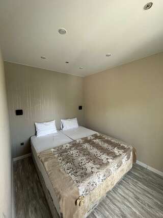 Гостиница Башня Кисловодск Трехместный номер «Комфорт»-3