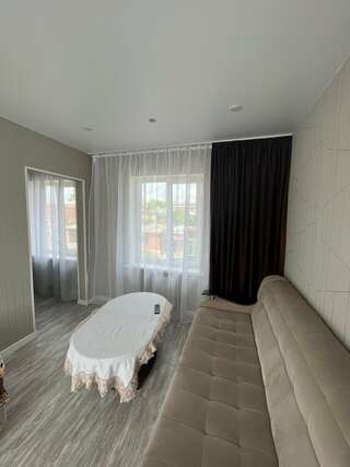 Гостиница Башня Кисловодск Трехместный номер «Комфорт»-4