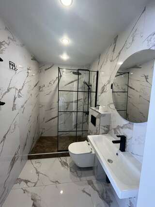 Гостиница Башня Кисловодск Трехместный номер «Комфорт»-6